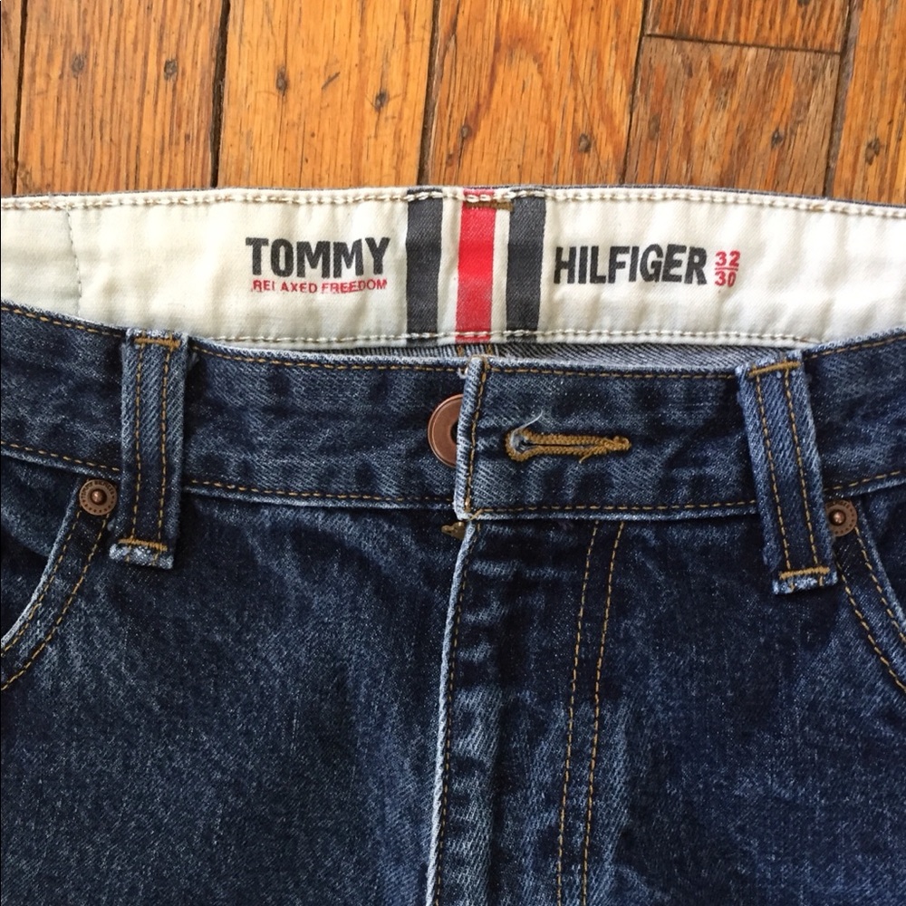 SOLD!  $12 32x30Tommy Hilfiger-Relaxed Freedom